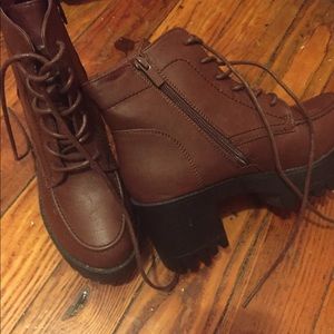 Chunky leather lace up brown wedge boot